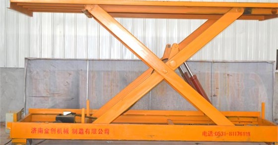 公司銷售到濟南金魁工程機械有限公司導軌自行升降機