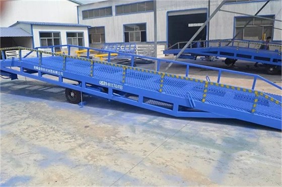 10噸移動式登車橋