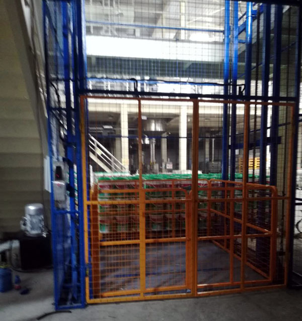 立邦涂料液壓升降機 