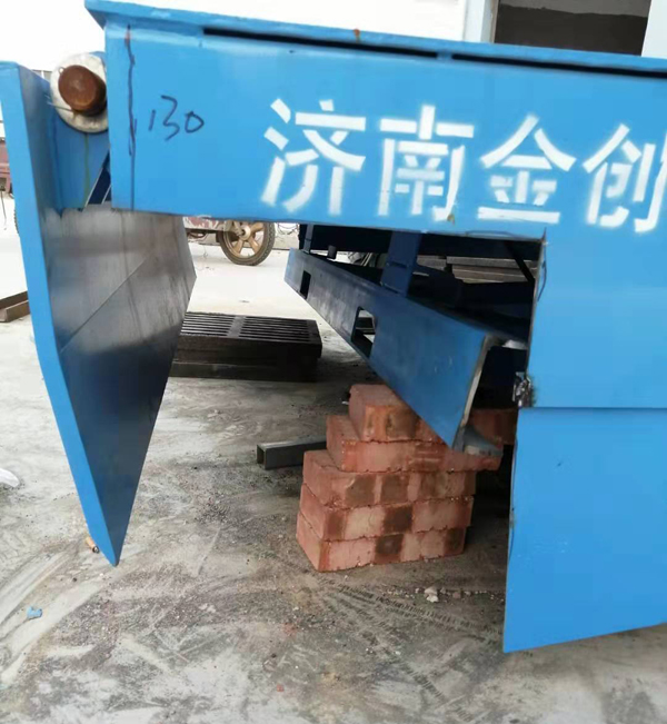 固定登車橋 (2) 固定登車橋 (2)