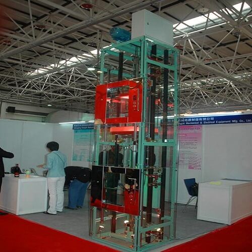展銷會展示傳菜電梯全景
