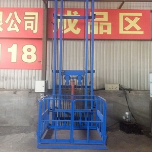 環境定制升降貨梯