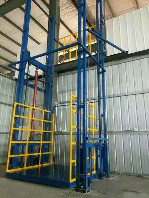 倉庫使用雙體導軌式升降機
